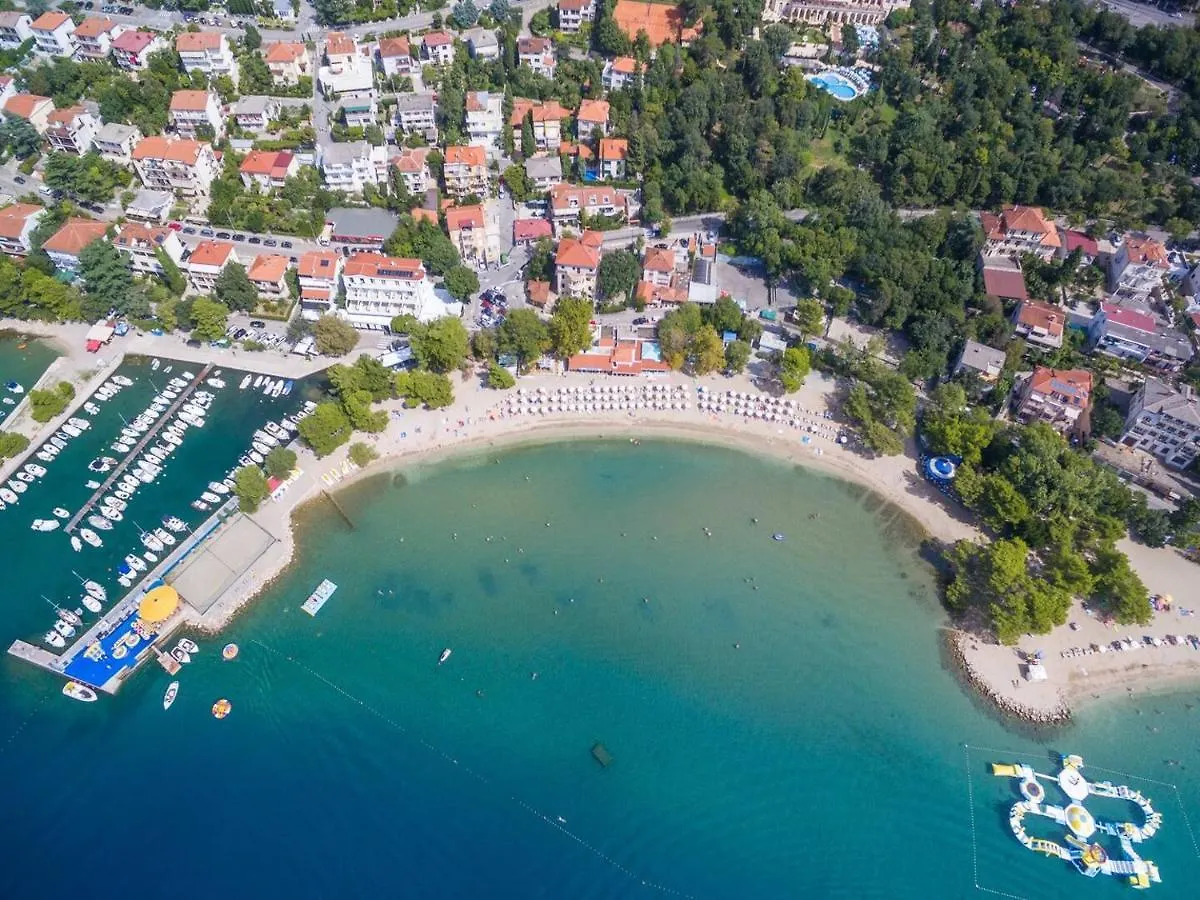 Apartment Apartmani Ellen Crikvenica