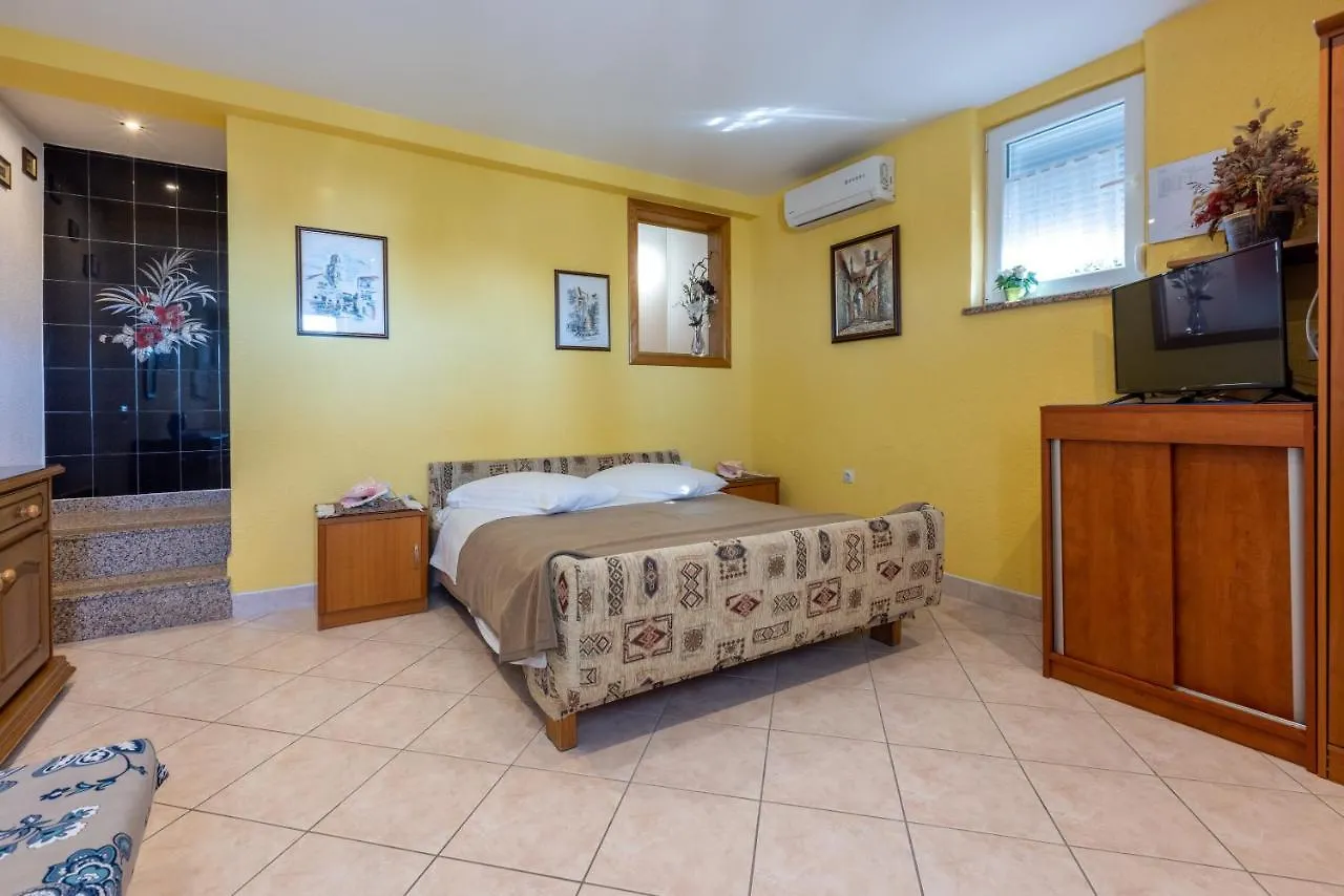 Apartmani Ellen Crikvenica