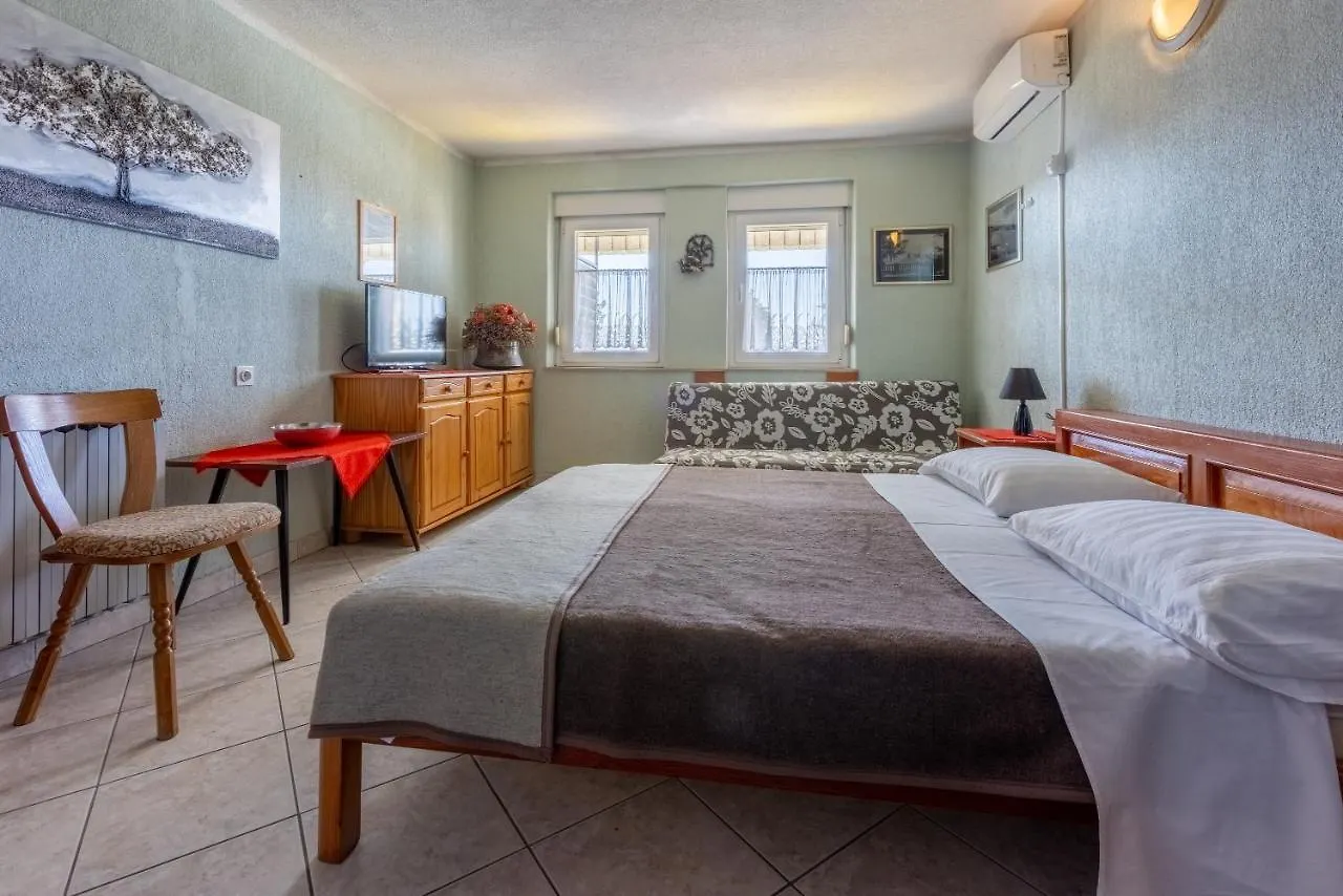 Apartmani Ellen Crikvenica